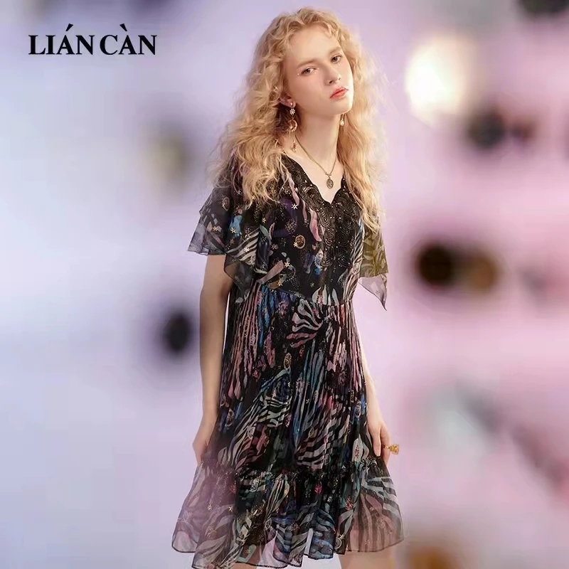 莲灿2025商场同款波西米亚风烫钻领花雪纺短袖连衣裙7123224004