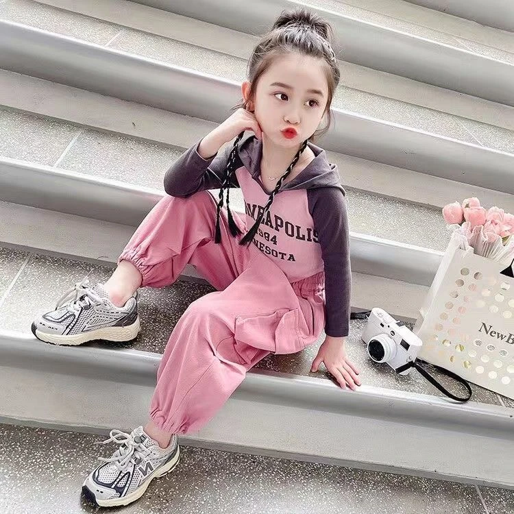 女童套装2023秋季新款宝宝时尚连帽卫衣儿童工装裤春秋洋气秋冬款