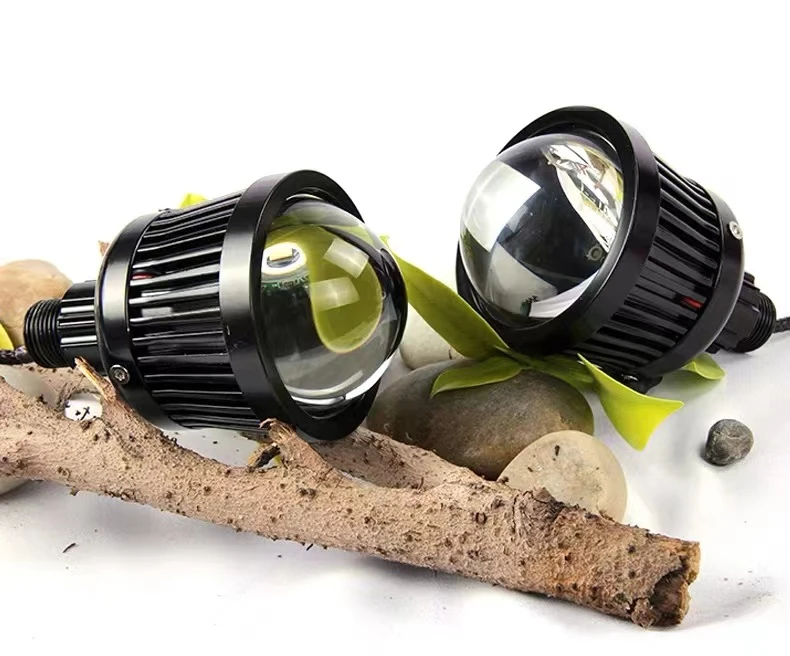 透镜远光炮射程800米