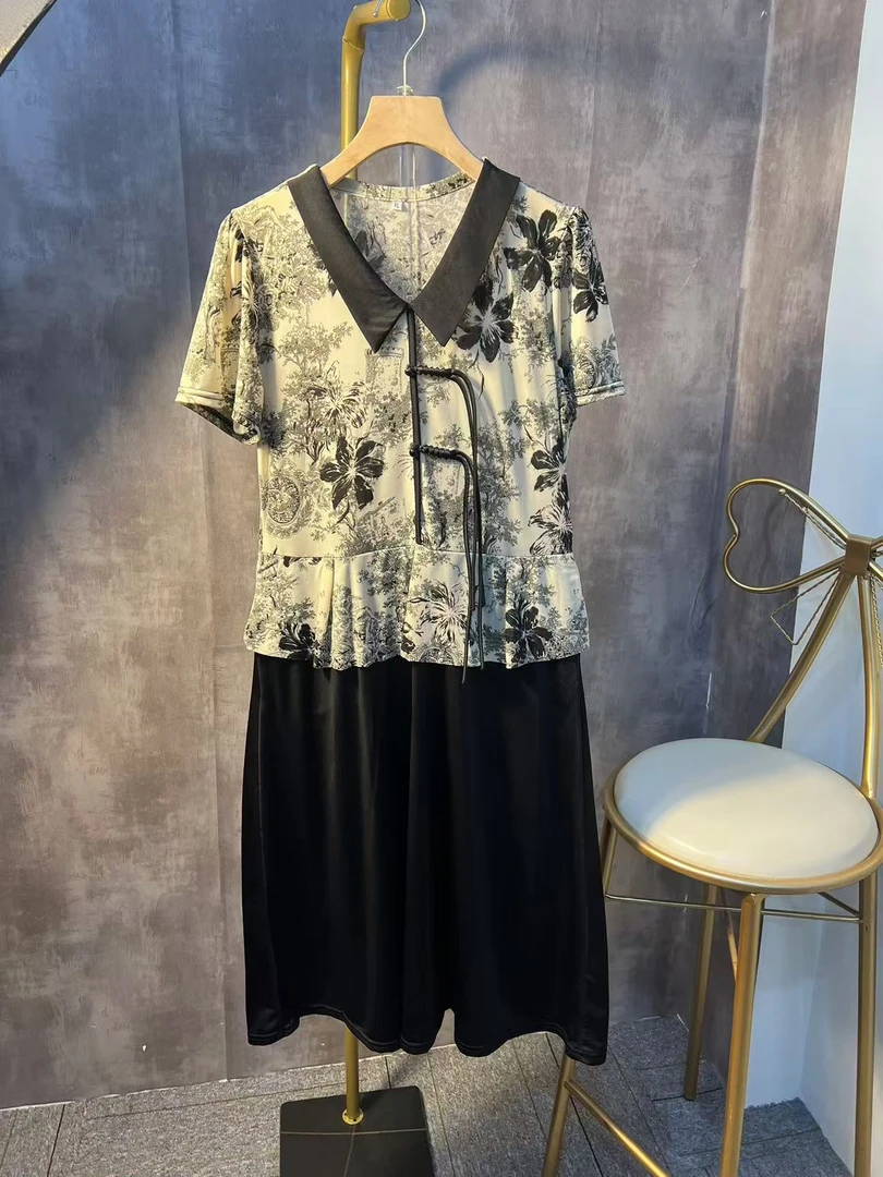 时尚百搭连衣裙j0724