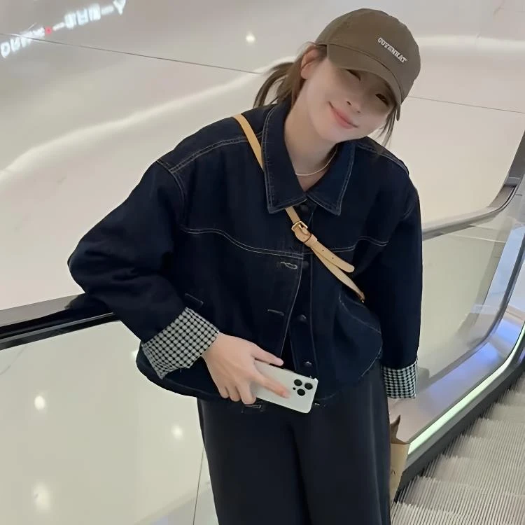 设计感袖口拼接加棉加厚牛仔短外套女2024年秋冬新款休闲夹克棉服