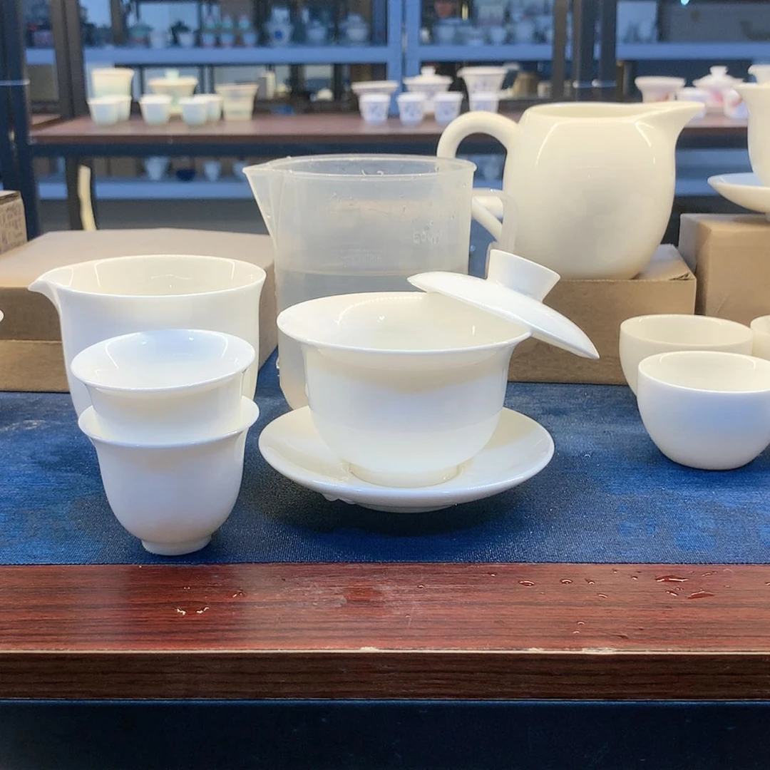 【闪购商品】。盖碗公道杯客杯两个