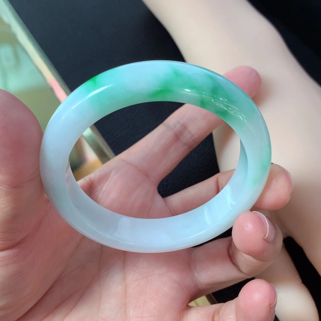 翡翠手镯未镶嵌3号
