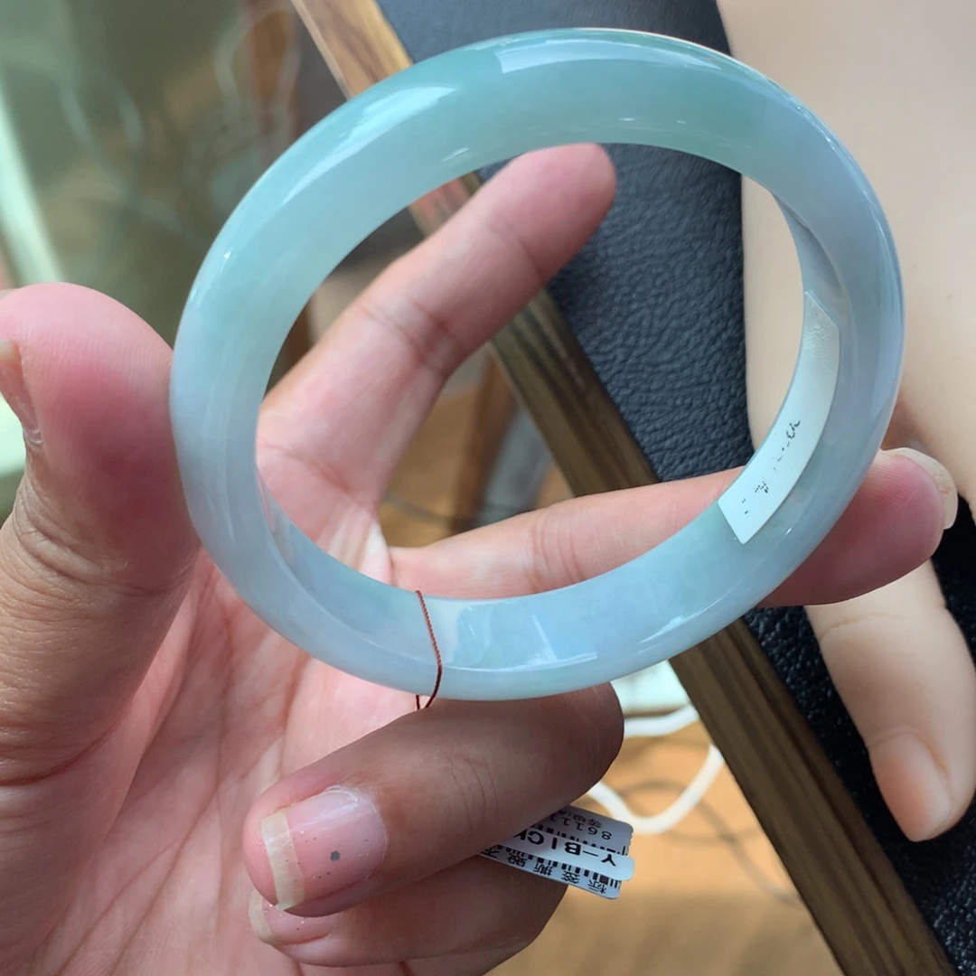 翡翠手镯未镶嵌12号