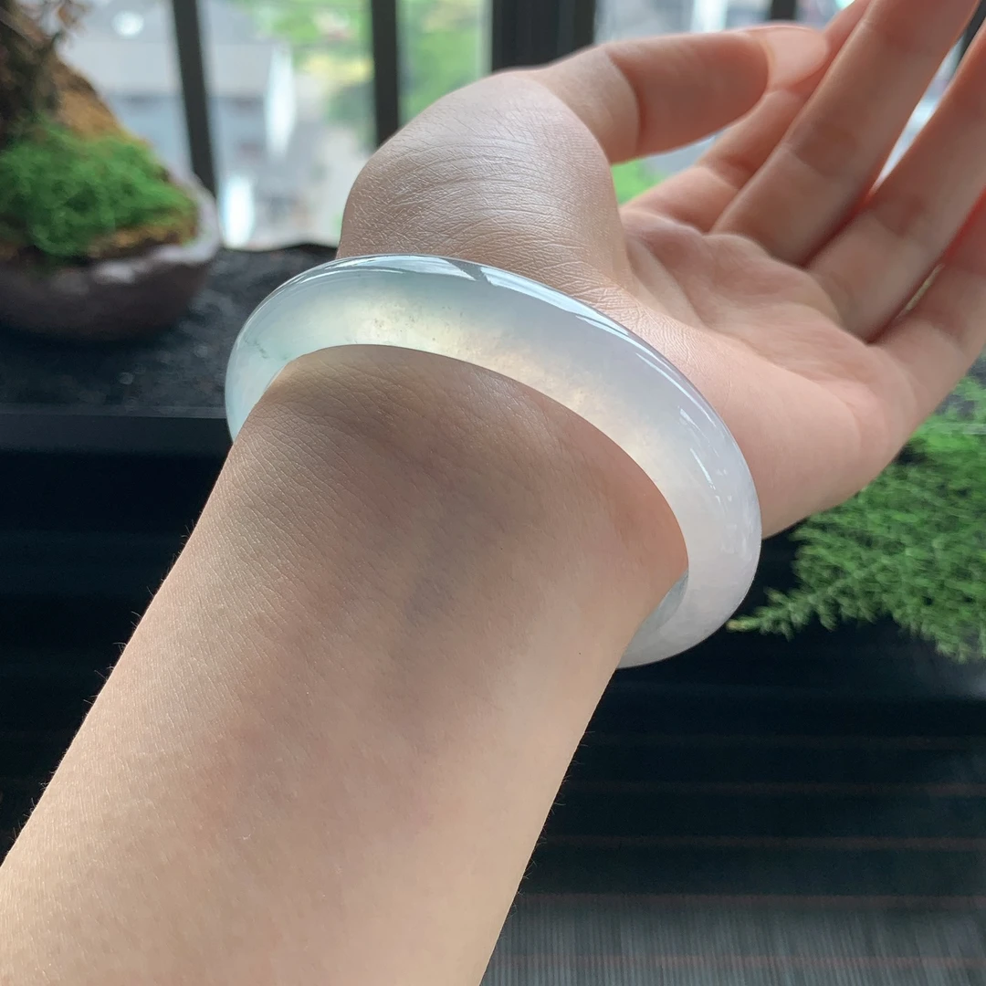 高冰飘花贵妃手镯 毕业白月光手镯 天然玉 缅甸翡翠A货手镯女款