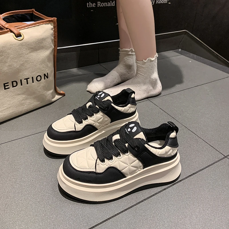 8507-冬季加绒保暖鞋加厚女款2023新款黑白熊猫爆款休闲运动板鞋