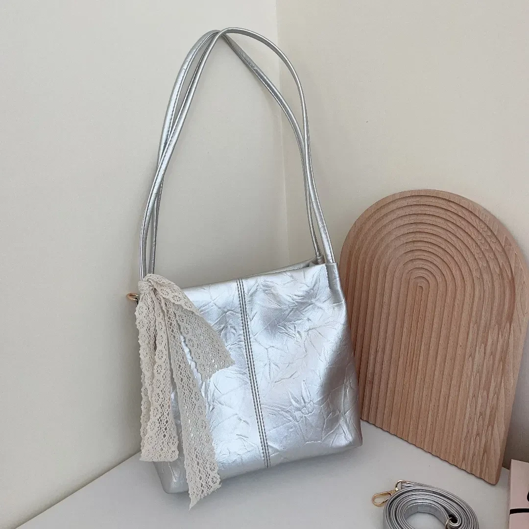 春夏新款百搭单肩斜跨两背款小众腋下简约ins风休闲包