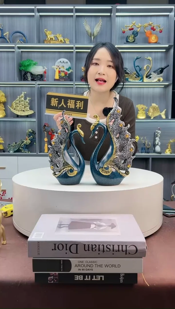 【闪购商品】密胺摆件蓝色带钻天鹅