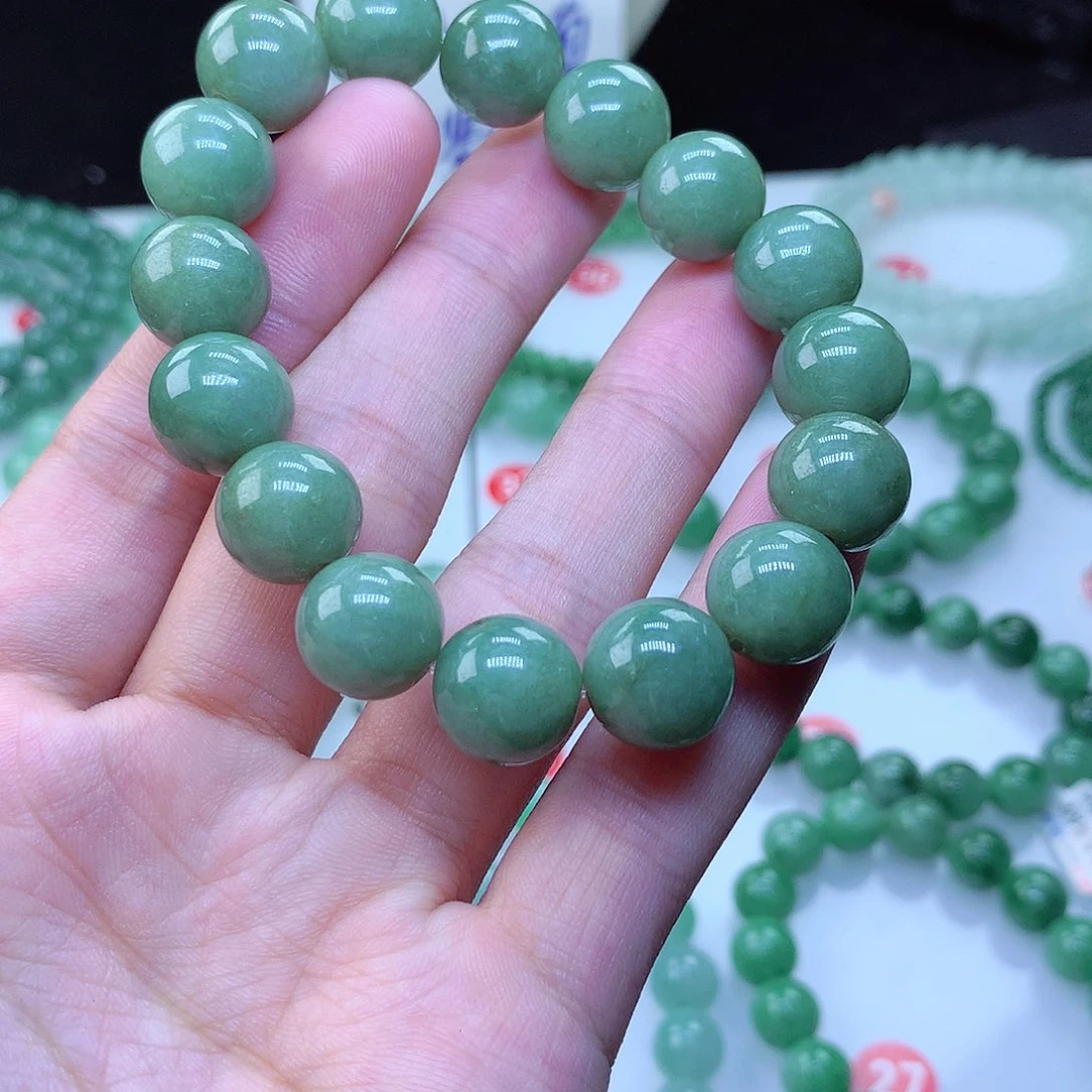 翡翠毛衣链未镶嵌