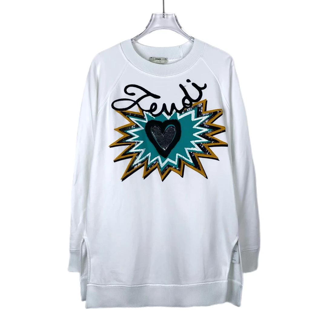 95新 FENDI/芬迪 014539 logo刺绣亮片爱心圆领白色夹绒卫衣 M码
