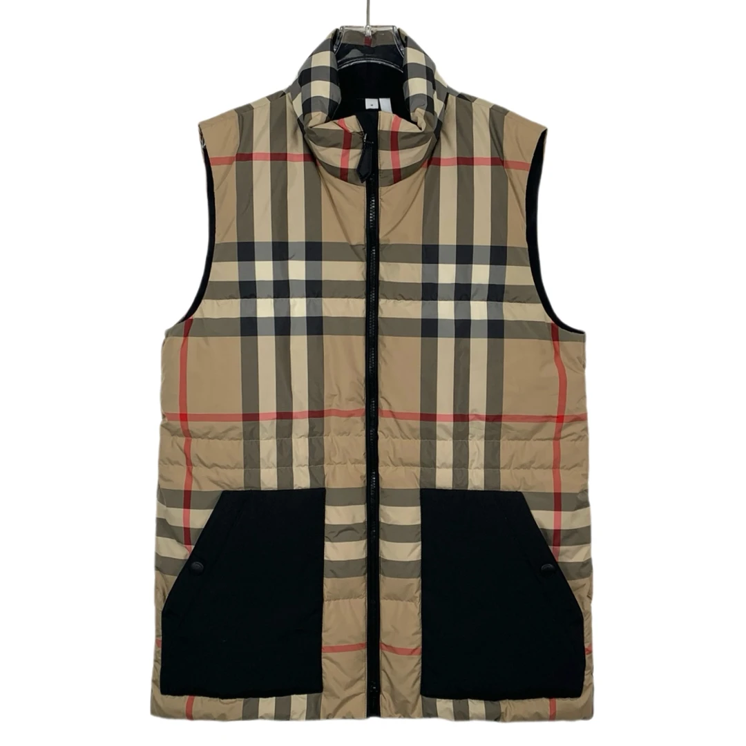 全新未使用 BURBERRY/博柏利 016226 格纹设计立领拉链羽绒服 M码