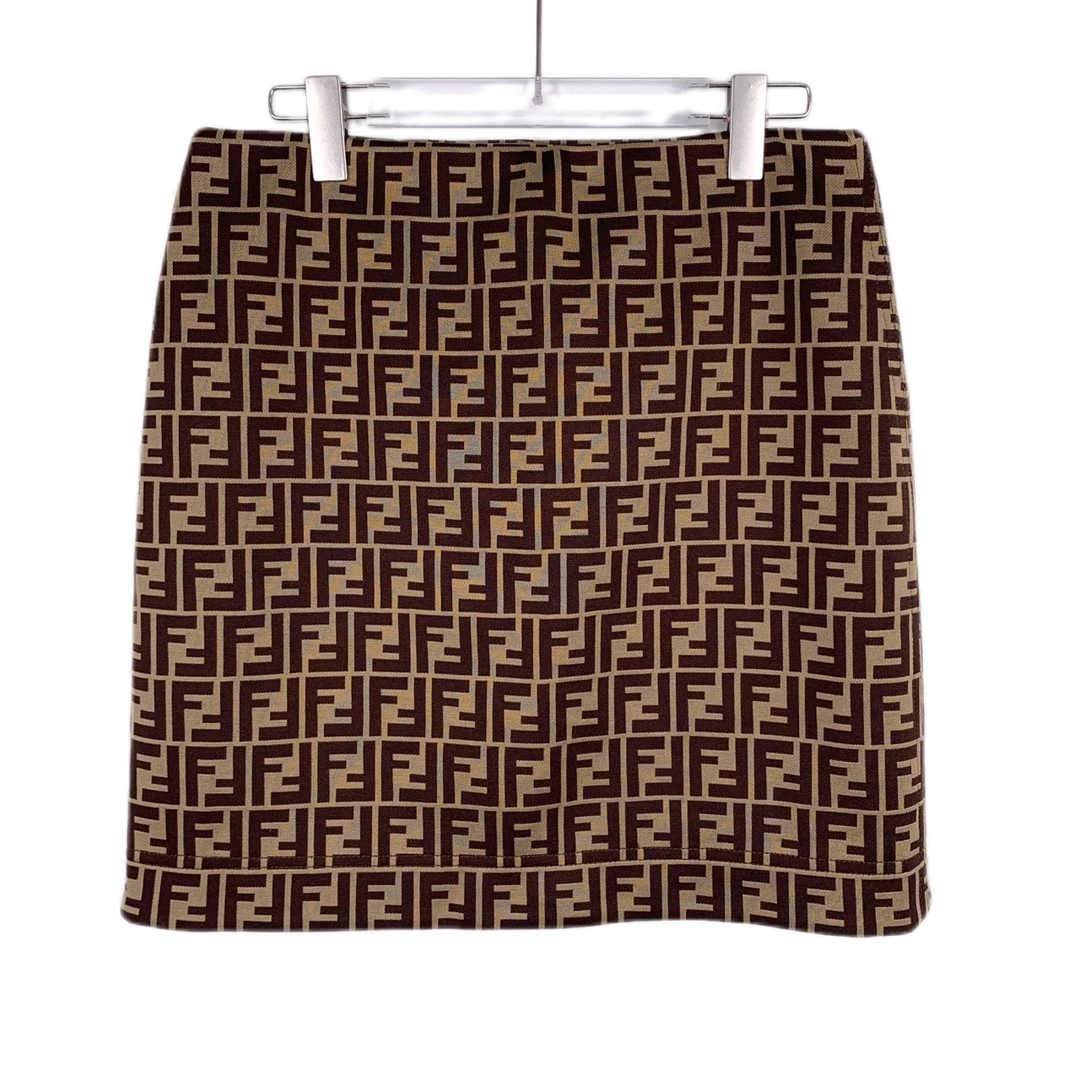 99新  010446 Fendi/芬迪 老花满印半身短裙 42码