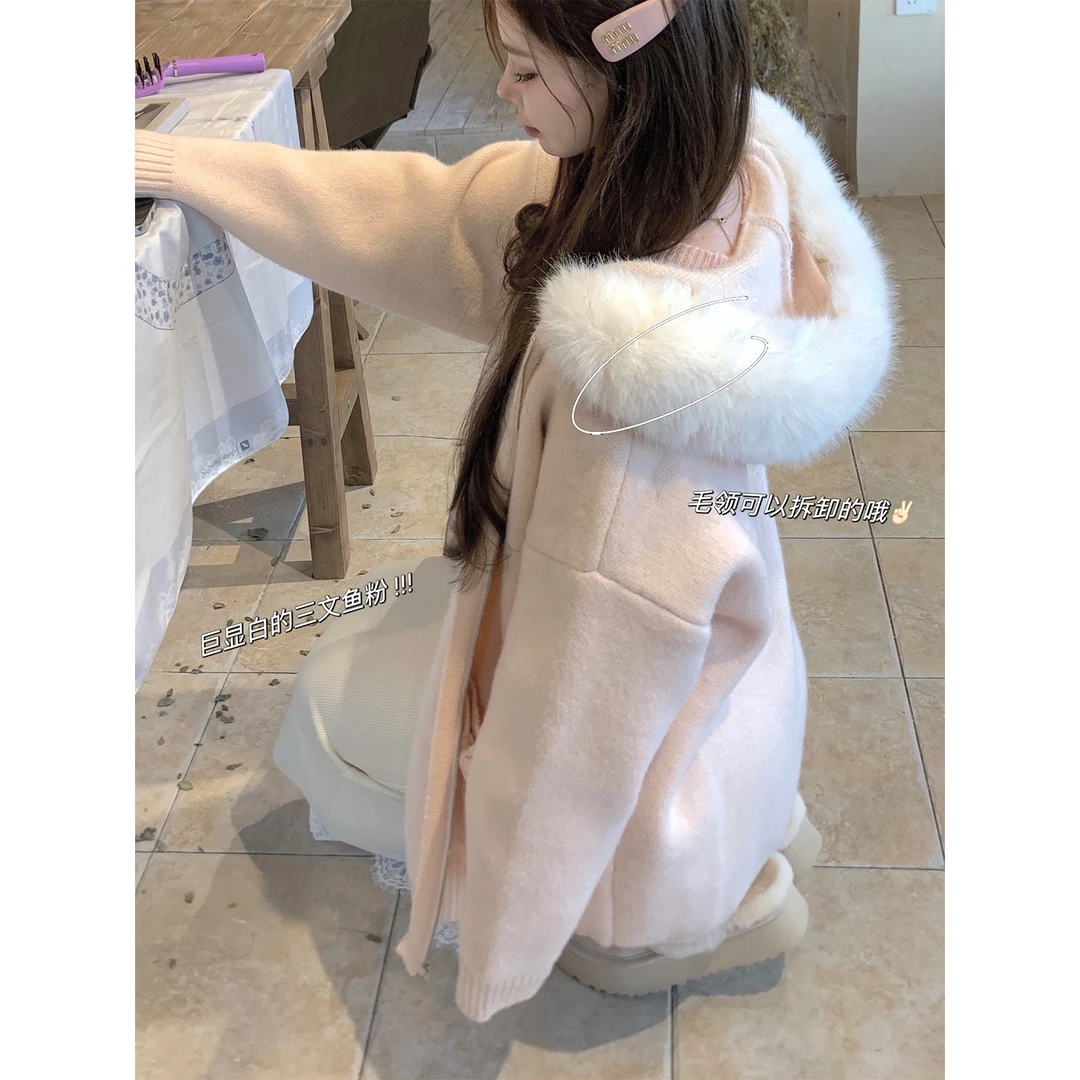 THETURE 大毛领加绒毛衣