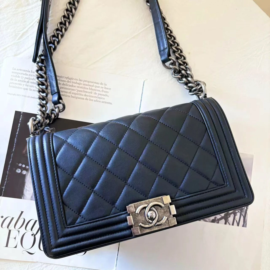 99新 Chanel/香奈儿 leboy中号黑银/公价55100/优品