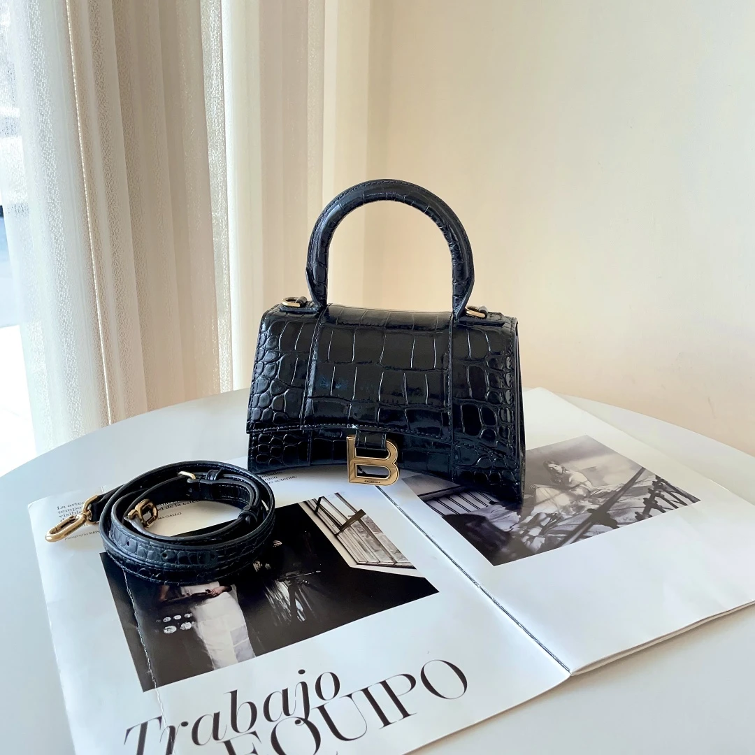 95新 Balenciaga/巴黎世家 唯集致优品/压纹黑金xs沙漏单肩时尚