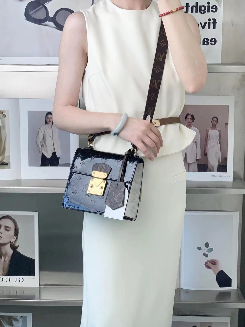 99新 LouisVuitton/路易威登 spring street手提黑色/优品
