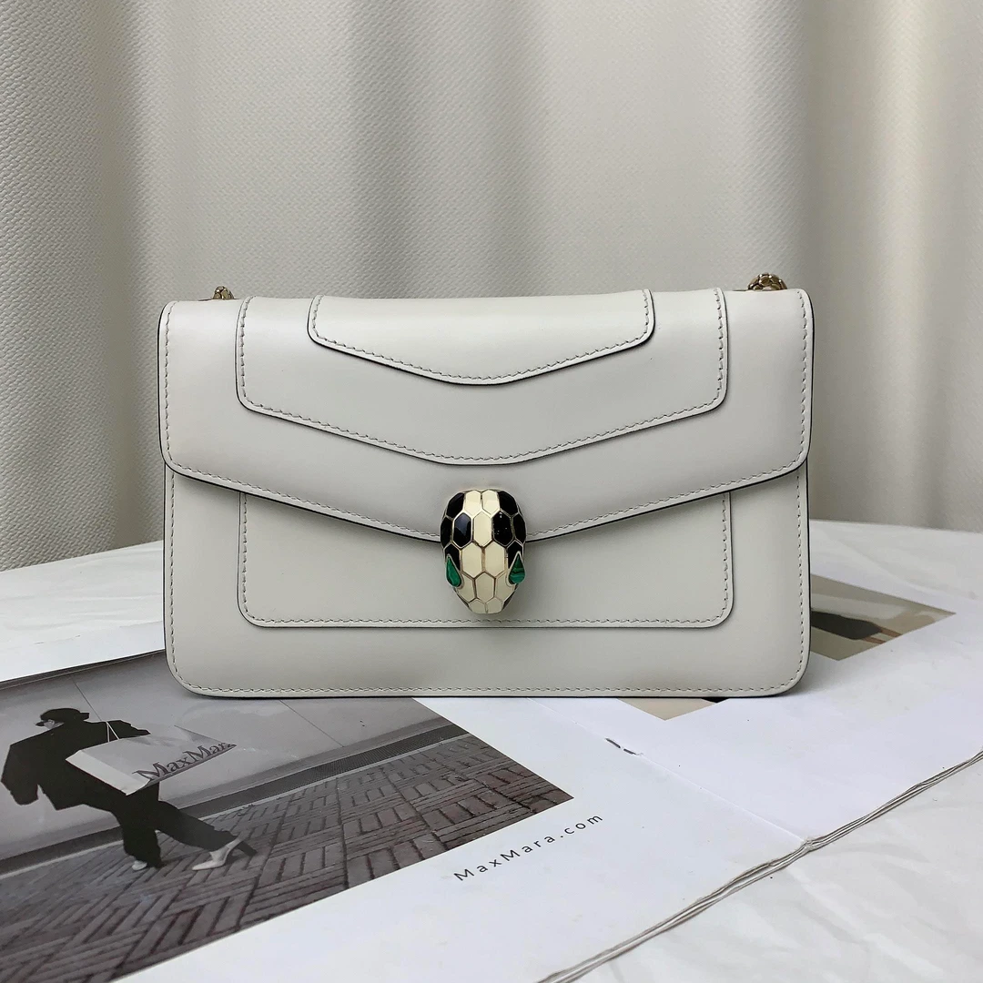 99新 BVLGARI/宝格丽 宝格丽蛇头woc白色单肩包/无公价/优品