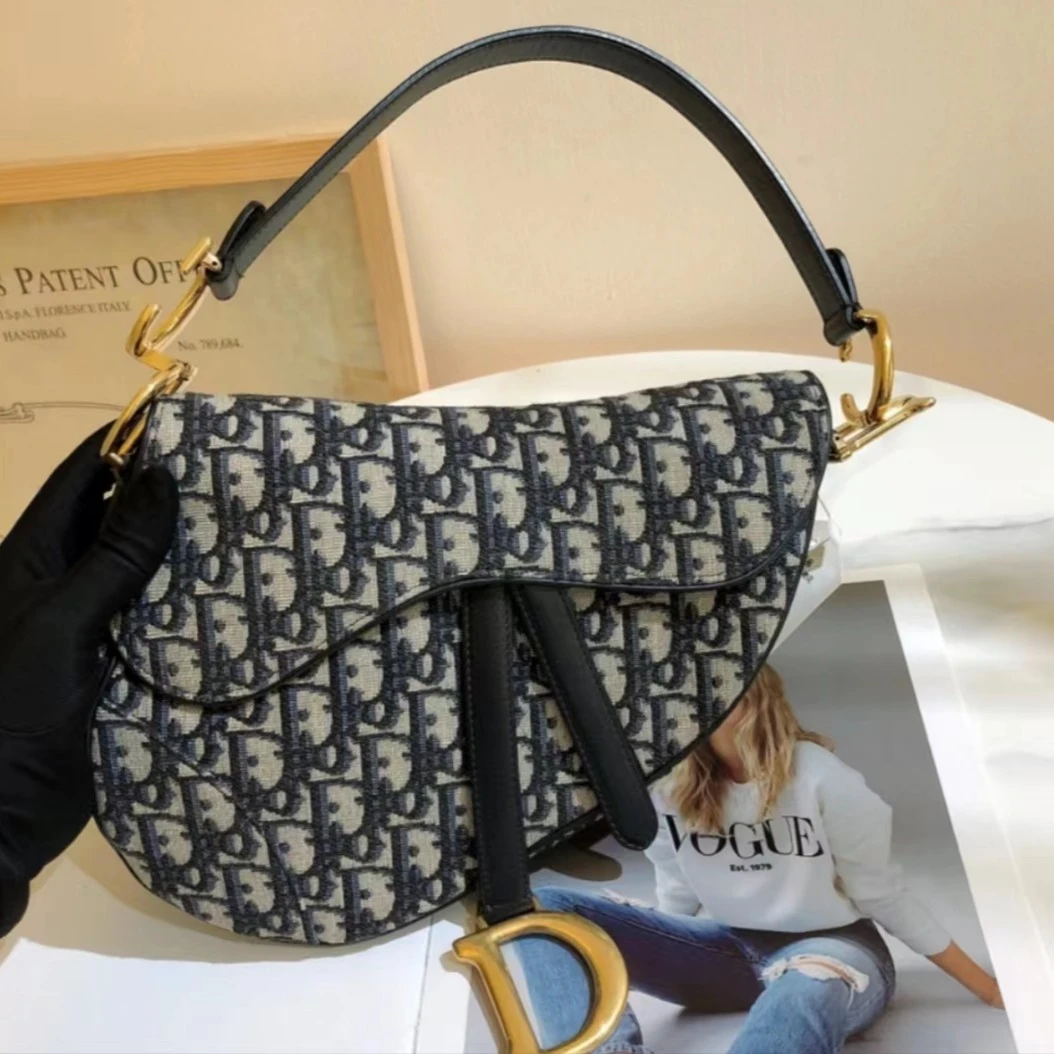 99新 DIOR/迪奥 dior马鞍小号包/优品