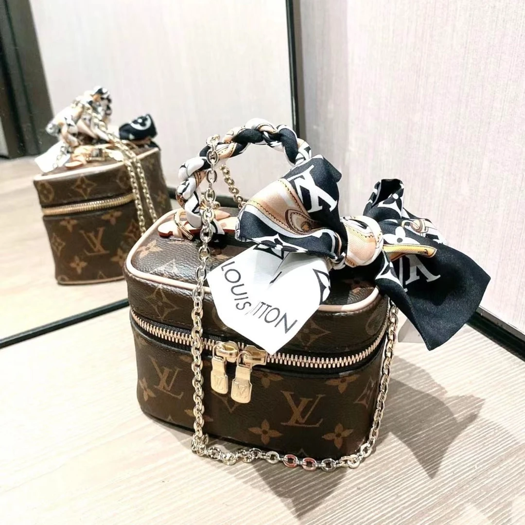 95新 LouisVuitton/路易威登 LV nice nano化妆包/无公价/优品