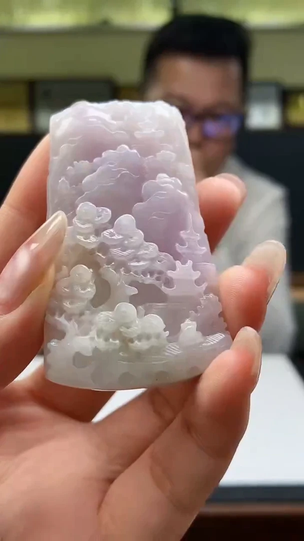 【闪购商品】翡翠颈饰未镶嵌天然翡翠A货