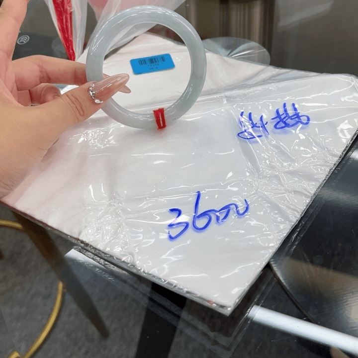 翡翠手镯未镶嵌5455圈口