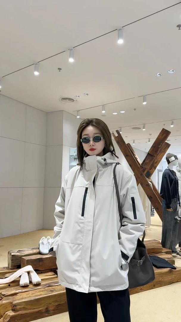 072 & RICE【阿尔卑斯】秋冬休闲连帽白鸭绒外套（两件套） QX122 FF