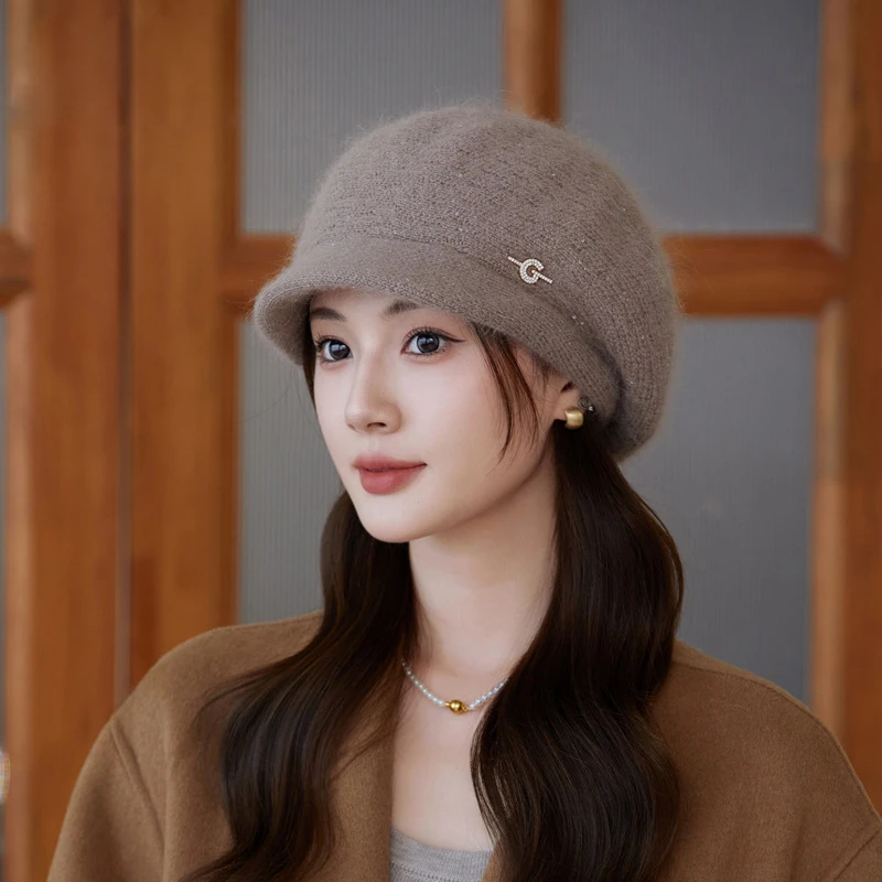 针织保暖帽子女秋冬季加厚小沿鸭舌贝雷帽户外防风护耳妈妈毛线帽