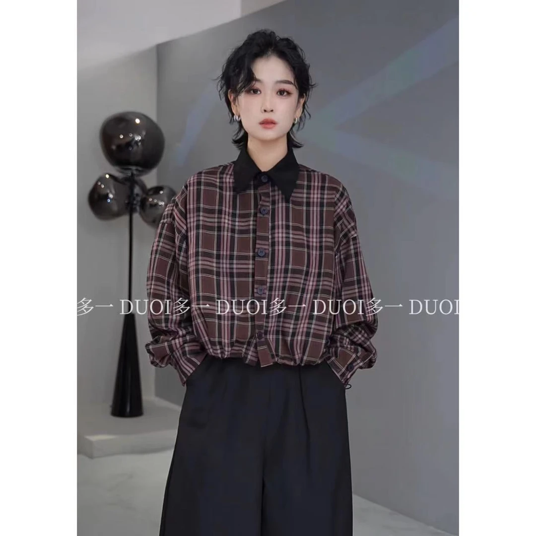 多一“格调”2024秋季复古翻领撞色格子设计下摆抽绳时尚衬衫