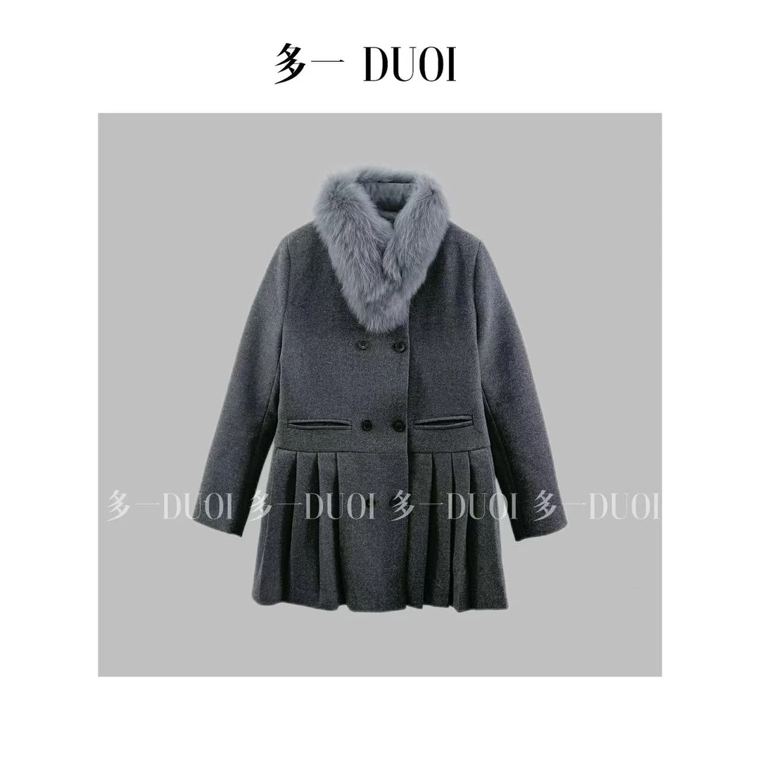 多一“名媛千金”2024冬季法式配毛毛围脖百褶裙大衣保暖羽绒服