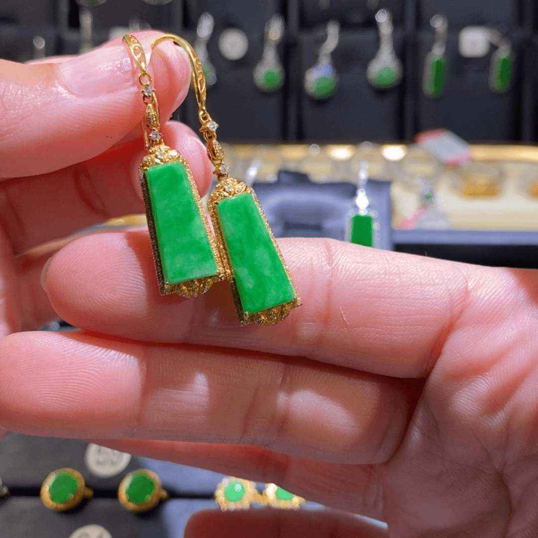 【闪购商品】翡翠耳饰18K金镶嵌耳环