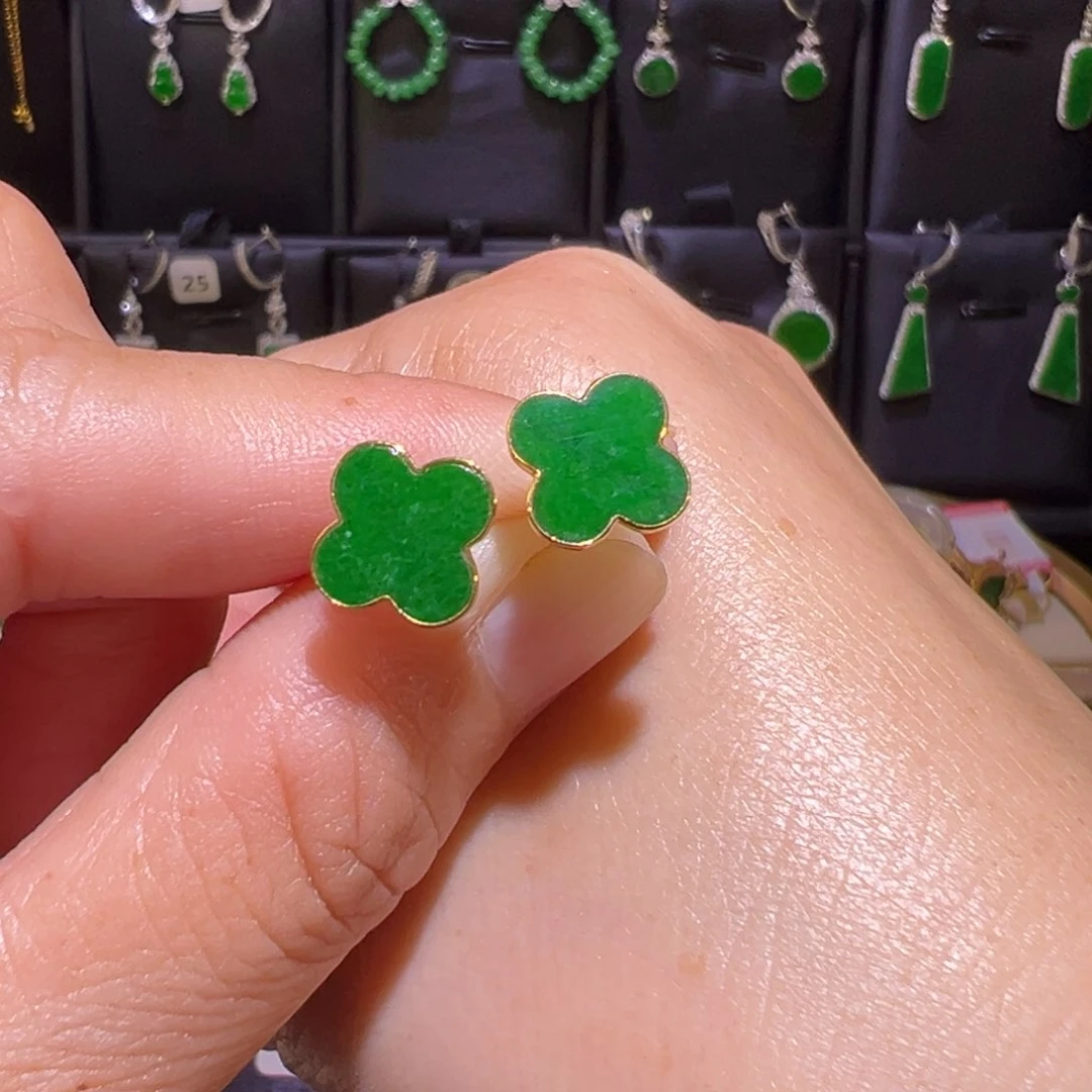 翡翠耳饰18K金镶嵌耳钉