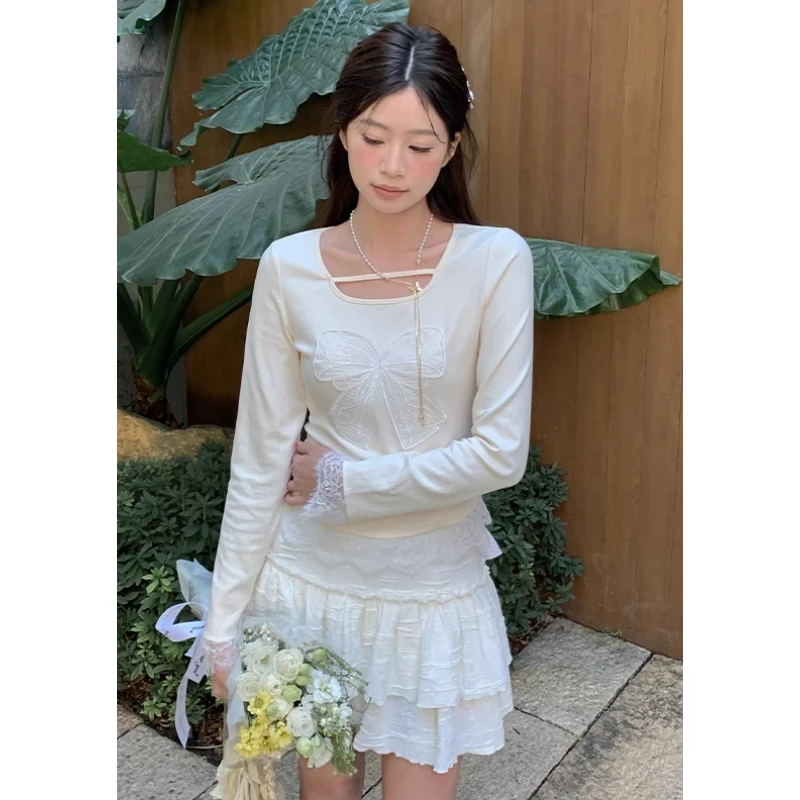 【青青】纯欲挂脖蝴蝶印花上衣女春季长袖设计感针织打底衫