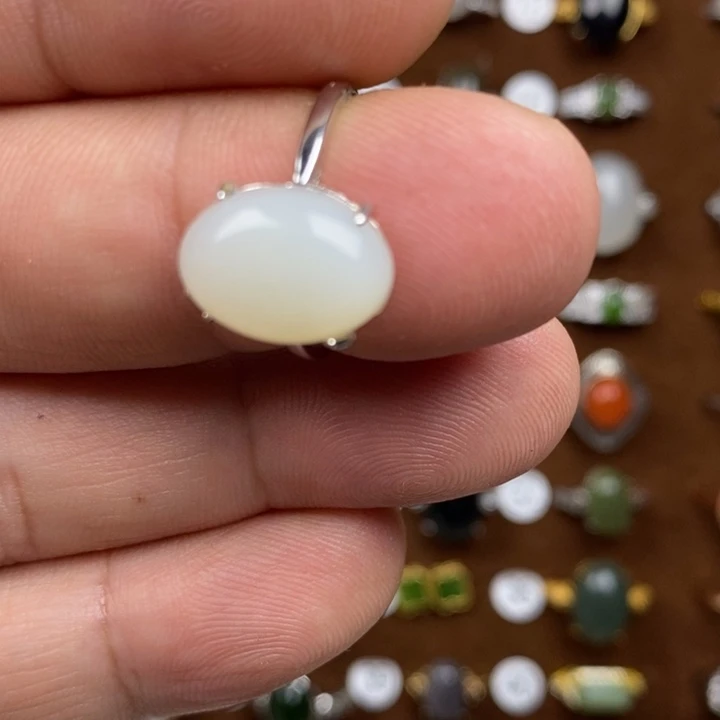 和田玉（白玉）戒指合金