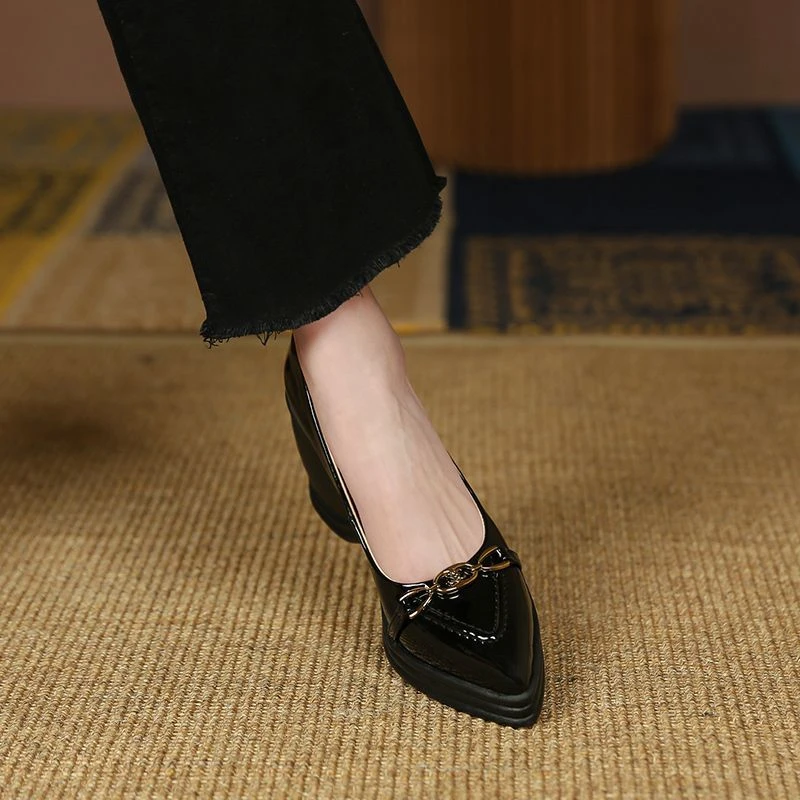 夏季气质百搭链条软底黑色尖头浅口跟鞋春秋舒适防滑皮鞋玛丽珍鞋