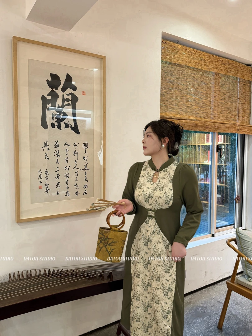 【爆款青青】哒头【青青子衿】微胖mm大码2024新款法式设计修身连衣裙