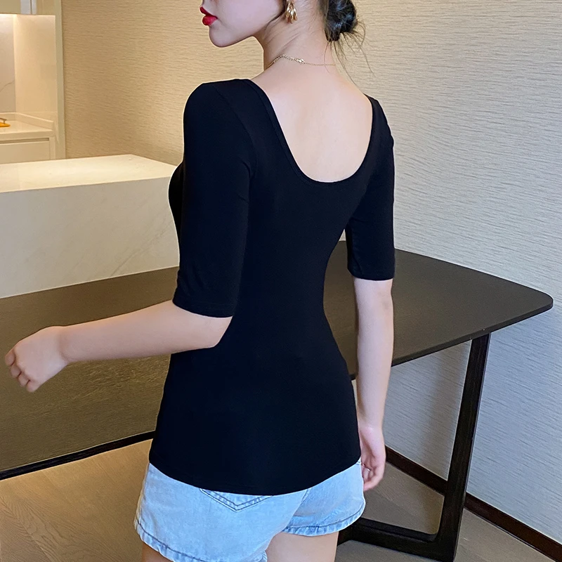 夏季洋气莫代尔中袖U领t恤女时尚性感冰丝五分袖打底黑色紧身上衣