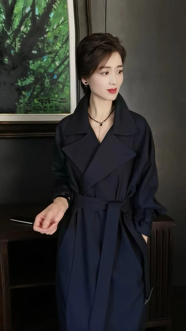 柏澜慧琳定制【大翻领风衣】藏青色时装风衣中长款显瘦YG24081-