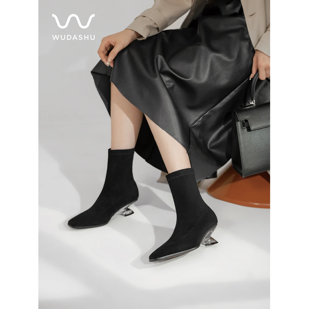 不被定义的她穿高跟鞋的吴大叔法式气质异形跟方头弹力靴百搭不累