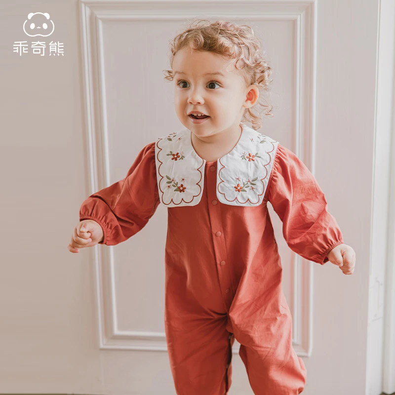 女宝宝可爱连体衣春秋季装婴幼儿娃娃领哈衣爬服公主外出红色喜庆