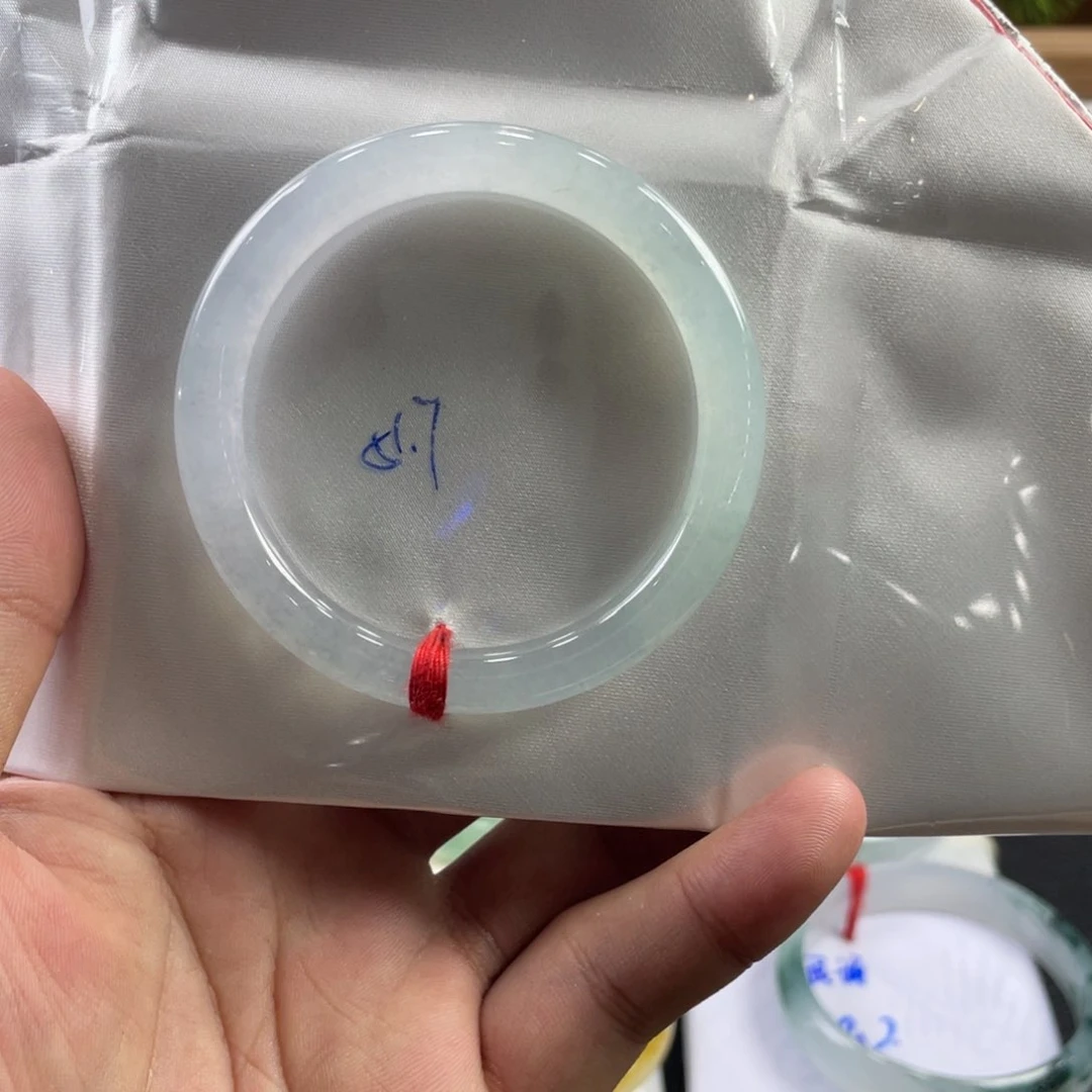 翡翠手镯未镶嵌23号