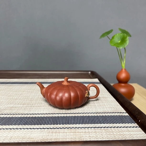 小品南瓜。120毫升。仿生器花器 老段泥朱泥粉浆 国工正品