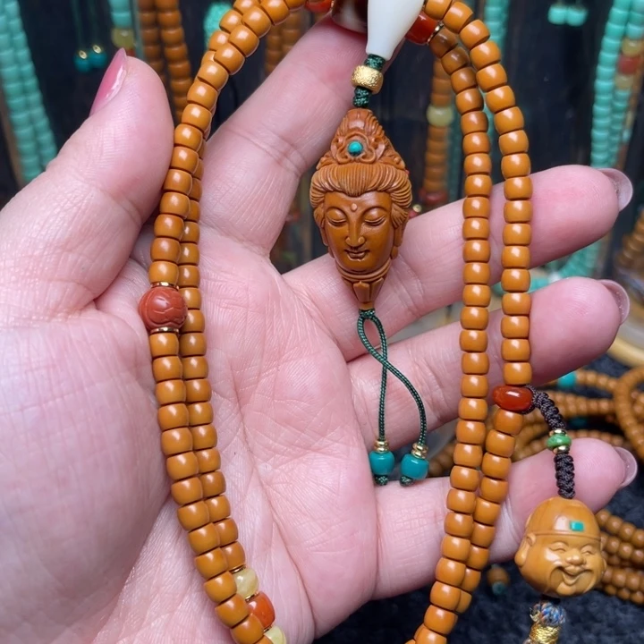 橄榄核吊坠哈哈哈