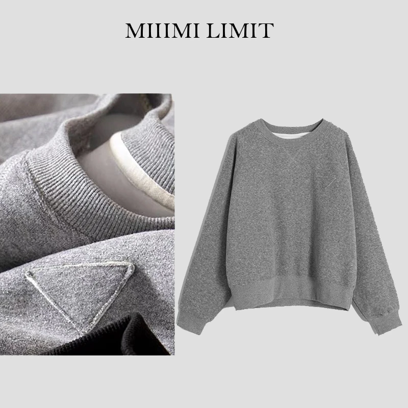 米小米/倒三角刺绣P家纯色卫衣长袖时尚百搭休闲韩版圆领宽松短款