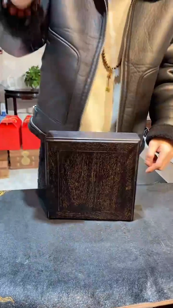 【闪购商品】木头木雕zt 四方抽拉茶饼盒 尺寸22*22*6
