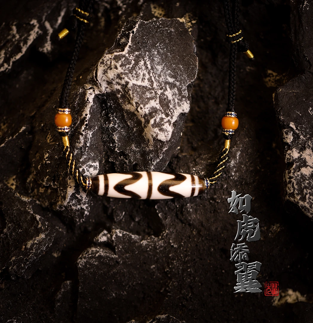 如虎添翼黑白精品双线H牙台珠玛瑙锁骨链