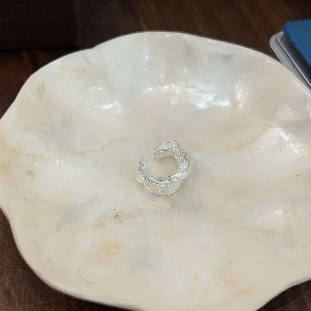 925银耳饰 JIUJIU【几何缠绕耳夹】耳饰百搭银色简约个性轻奢1014