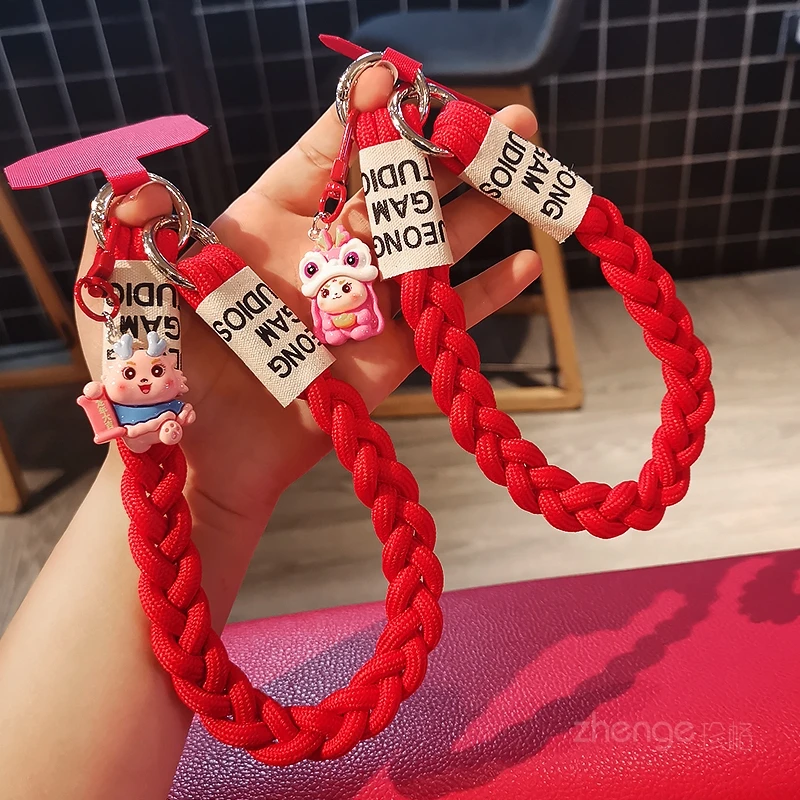 红色三股马尾辫手绳ins女款手机挂绳手提挂手腕短款夹片式手机