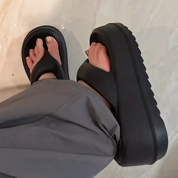 2024新款EVA踩屎感超厚增高ins时尚高级防滑不臭外穿人字拖夏季女