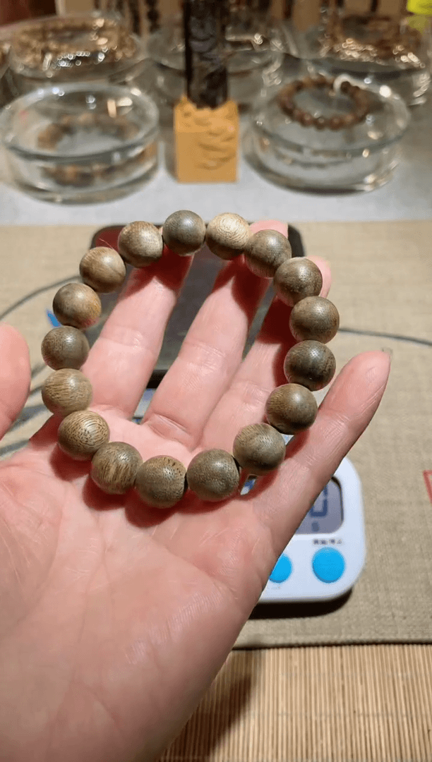 【闪购商品】沉香文莱1.2+