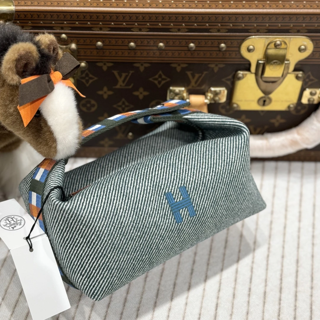 全新未使用 Hermes/爱马仕 昊哥/爱马仕24年秋冬饭盒包